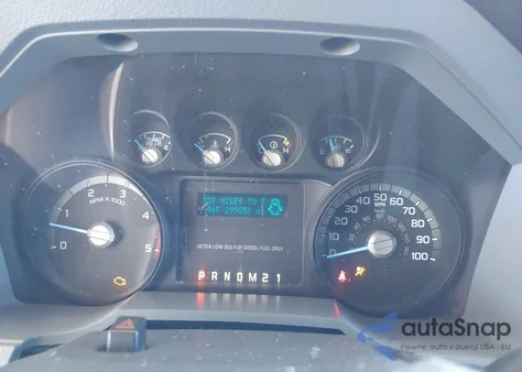 2011 Ford F-250 Xl z USA, uszkodzony, nr VIN 1FT7W2BT0BEA98131